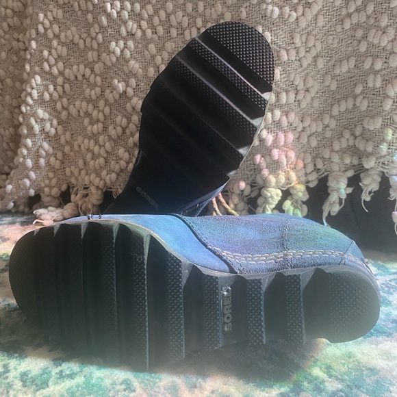 Sorrel Boots - Picture 2 of 4